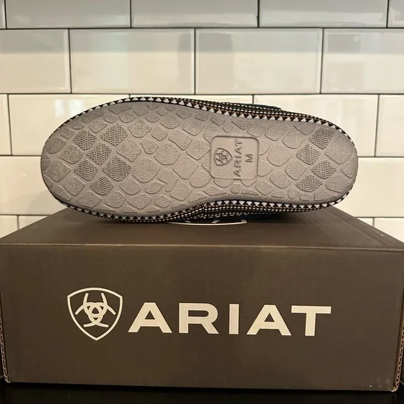 New! ARIAT Bootie Slipper Size 8.5-9 - Picture 5 of 5